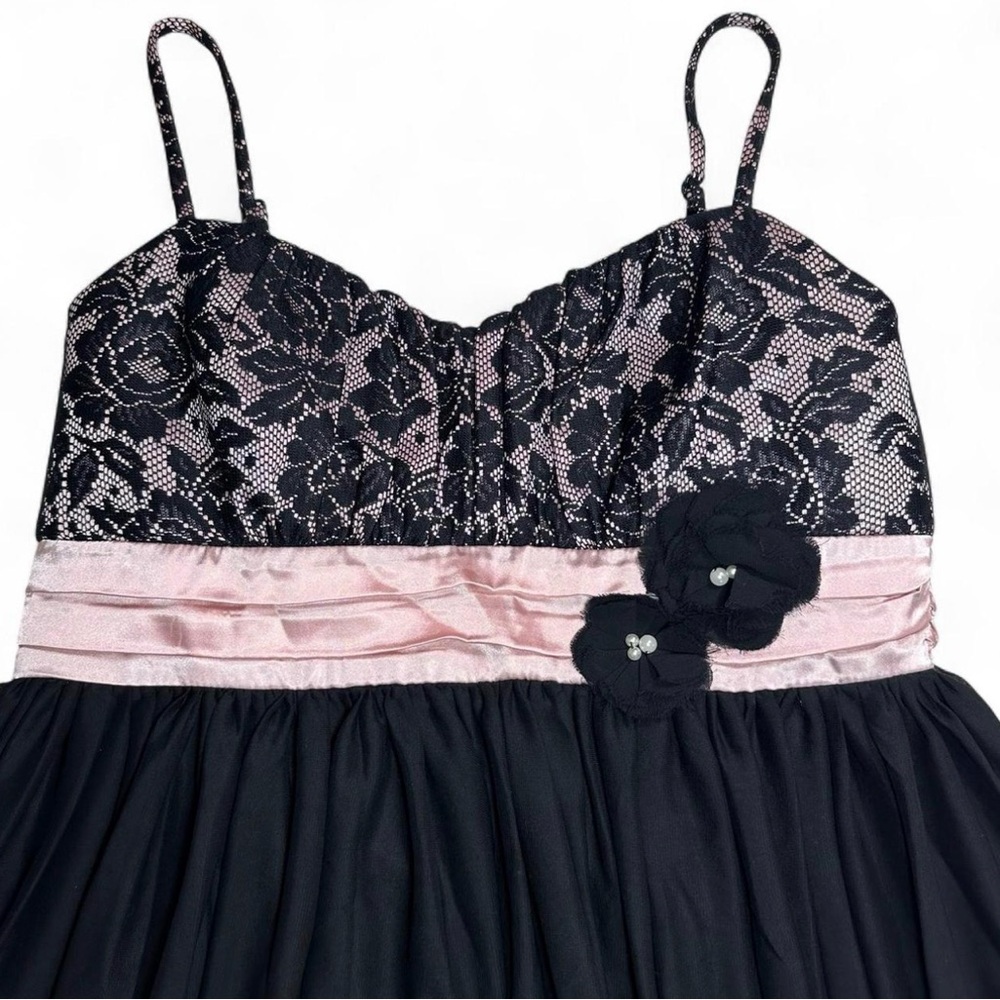 BCX Black and Pink Lace Babydoll Empire Waist Spaghetti-Strap Party Dress - Picture 2 of 6